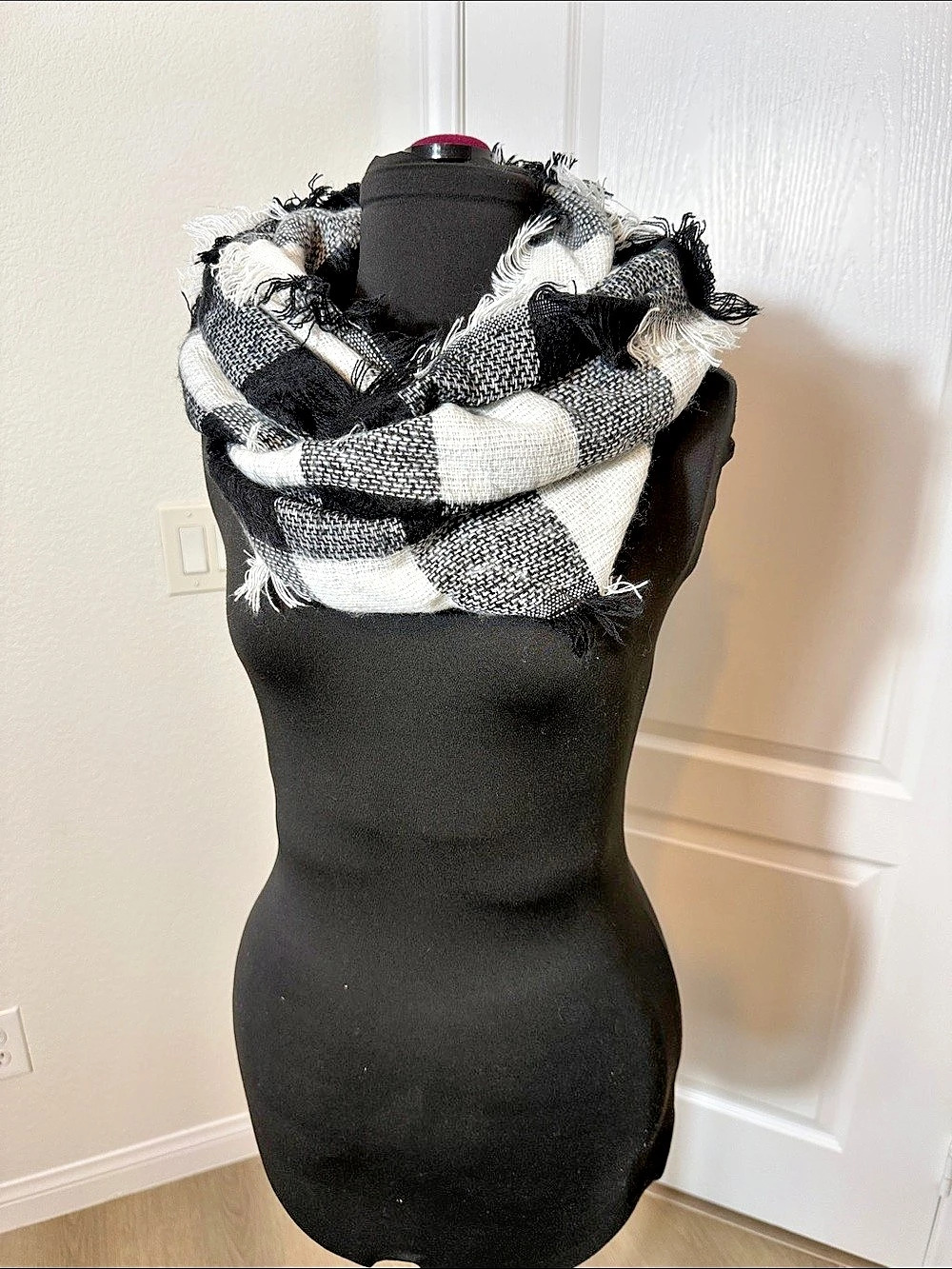 Black & White Checkered Infinity Scarf